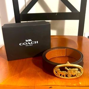 Coach Horse And Carriage Buckle Reversible Belt